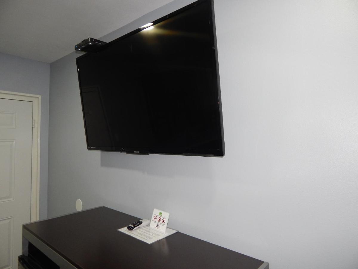 Executive Inn Форт-Стоктон Екстер'єр фото